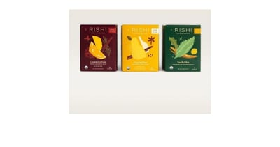 Trois coffrets de la collection hivernale de sachets Rishi côte à côte